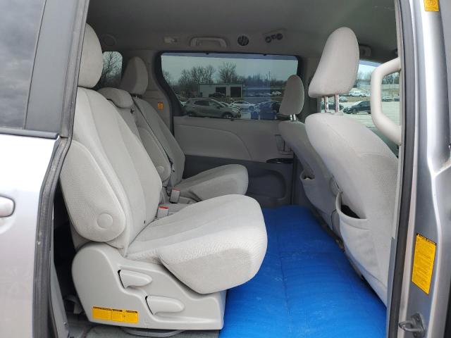 Photo 11 from auction – 2011 TOYOTA SIENNA LE with VIN 5TDKK3DC7BS134285