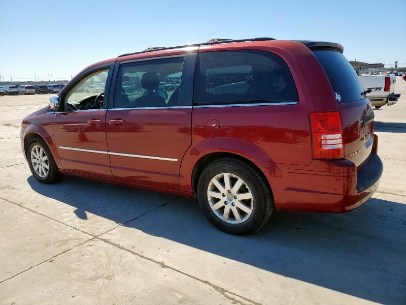 Photo 2 from auction – 2010 CHRYSLER TOWN & COU with VIN 2A4RR8D15AR436780