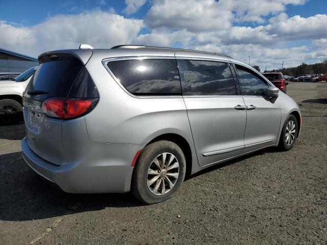 Photo 3 from auction – 2017 CHRYSLER PACIFICA T with VIN 2C4RC1BG2HR532835