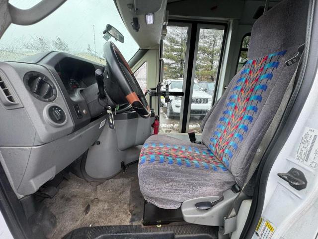 Photo 5 from auction – 2012 FORD ECONOLINE with VIN 1FDEE3FS3CDA11858