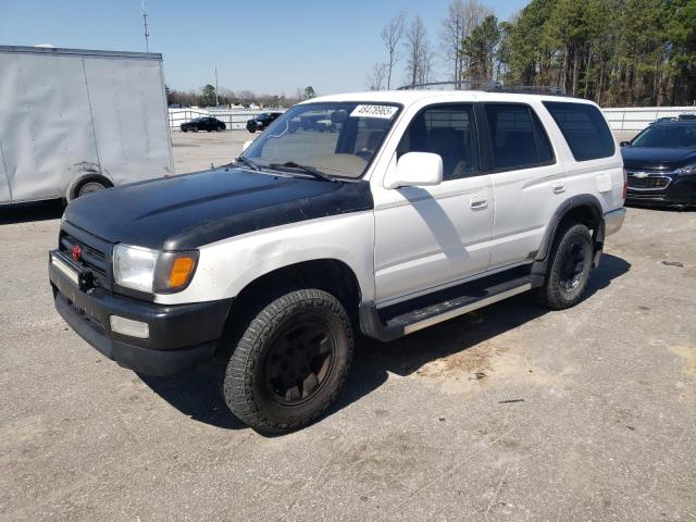 TOYOTA 4RUNNER SR 1998 with VIN JT3GN86R7W0057362 - Photo from auction