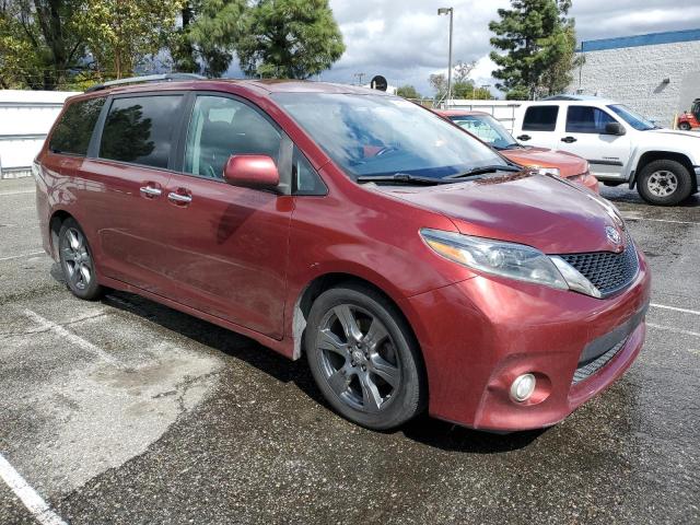 Photo 4 from auction – 2017 TOYOTA SIENNA SE with VIN 5TDXZ3DC3HS779123
