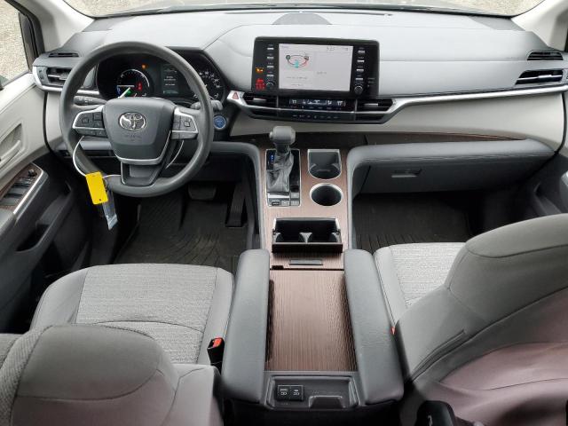 Photo 8 from auction – 2021 TOYOTA SIENNA LE with VIN 5TDKSKFC4MS031738