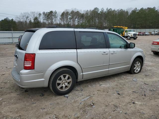 Photo 3 from auction – 2008 CHRYSLER TOWN & COU with VIN 2A8HR54P28R142230