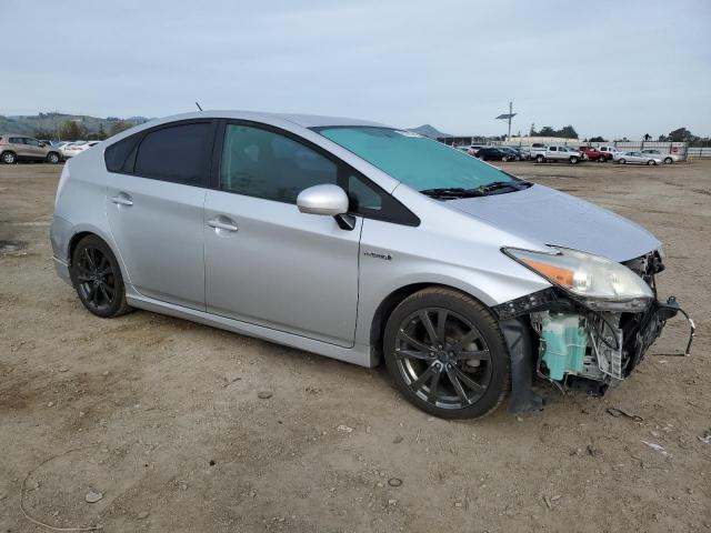 Снимка 4 от търг – 2011 TOYOTA PRIUS с VIN JTDKN3DU6B5300740