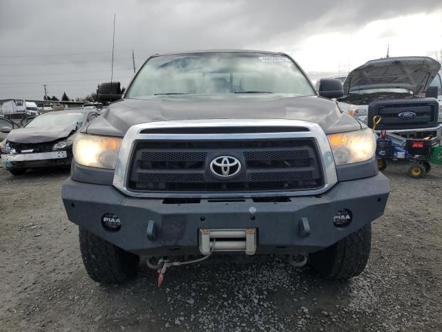 Photo 5 from auction – 2011 TOYOTA TUNDRA DOU with VIN 5TFUY5F14BX178253
