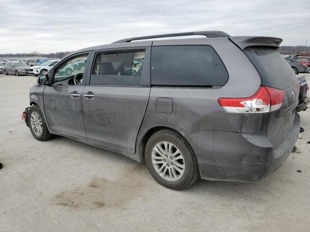 Photo 2 from auction – 2012 TOYOTA SIENNA XLE with VIN 5TDYK3DC1CS225046