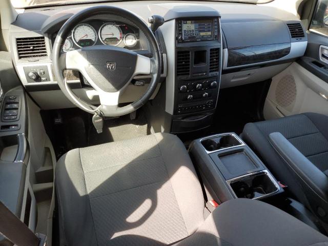 Снимка 8 от търг – 2010 DODGE GRAND CARA с VIN 2D4RN6DX2AR429895
