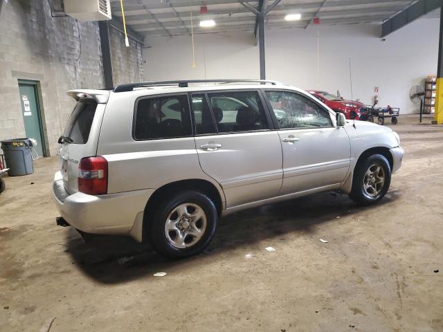 Photo 3 from auction – 2004 TOYOTA HIGHLANDER with VIN JTEGD21A840092093