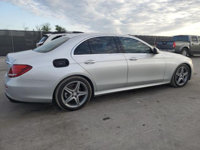Photo 3 from auction – 2017 MERCEDES-BENZ E 300 with VIN WDDZF4JB1HA023702