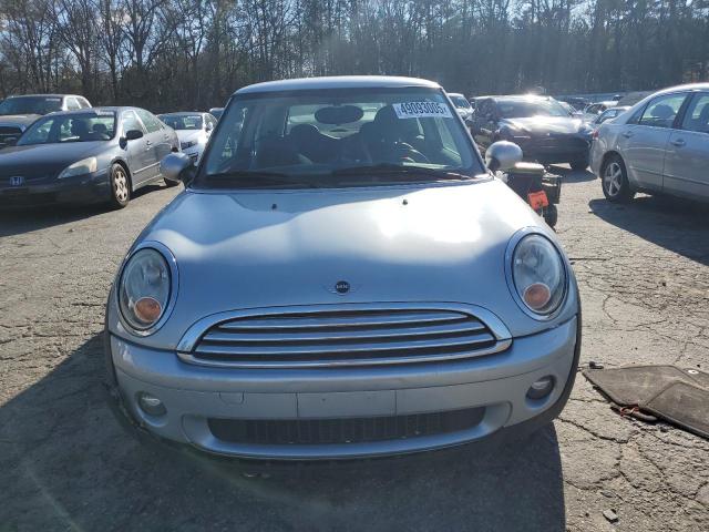 Photo 5 from auction – 2010 MINI COOPER with VIN WMWMF3C59ATZ65283