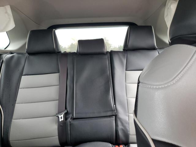 Photo 10 from auction – 2019 TOYOTA RAV4 XLE with VIN JTMP1RFV4KD027734