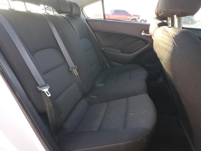 Снимка 10 от търг – 2017 KIA FORTE LX с VIN 3KPFK4A73HE016784
