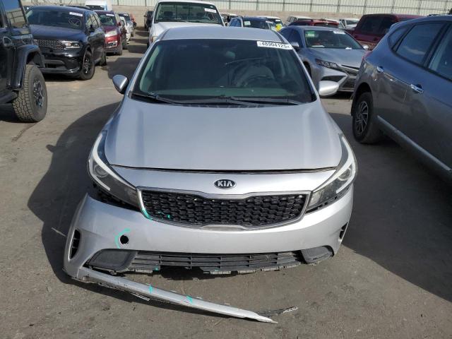 Photo 5 from auction – 2017 KIA FORTE LX with VIN 3KPFK4A78HE098723