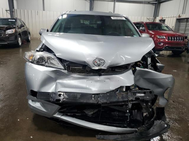 Photo 5 from auction – 2015 TOYOTA SIENNA LE with VIN 5TDJK3DC4FS107272