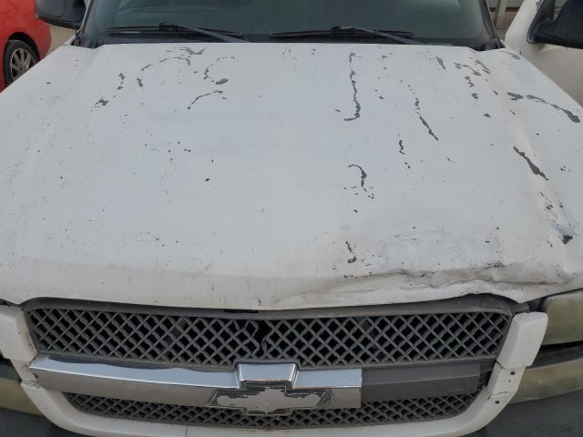 Photo 11 from auction – 2004 CHEVROLET SILVERADO with VIN 2GCEC19V641122387
