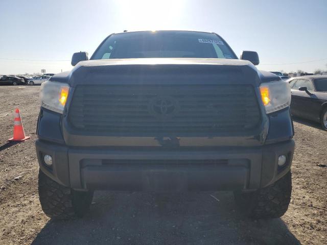 Photo 5 from auction – 2017 TOYOTA TUN CRMAX with VIN 5TFEM5F16HX116622