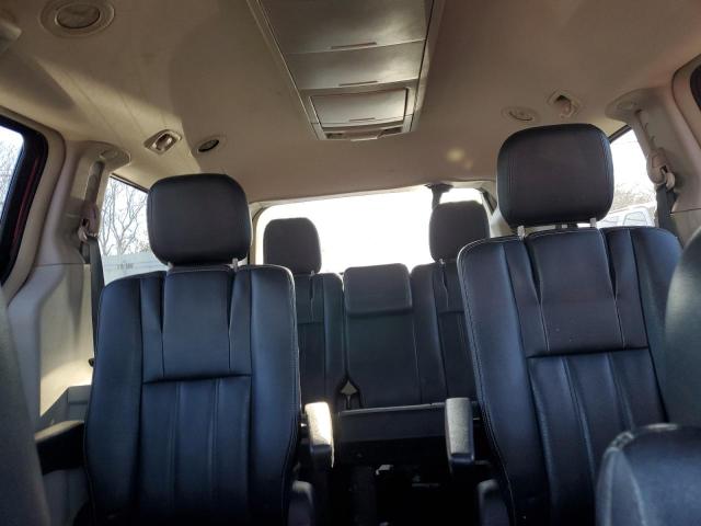 Photo 10 from auction – 2016 CHRYSLER TOWN & COU with VIN 2C4RC1BG7GR198980