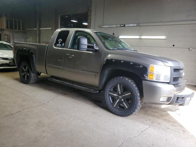 Снимка 4 от търг – 2007 CHEVROLET SILVERADO с VIN 2GCEK19J571509307