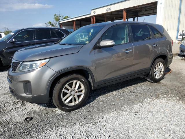 KIA SORENTO LX 2015 with VIN 5XYKT3A69FG661498 - Photo from auction
