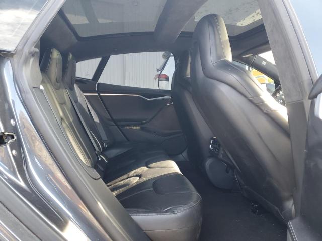 Снимка 10 от търг – 2016 TESLA MODEL S с VIN 5YJSA1E22GF134784