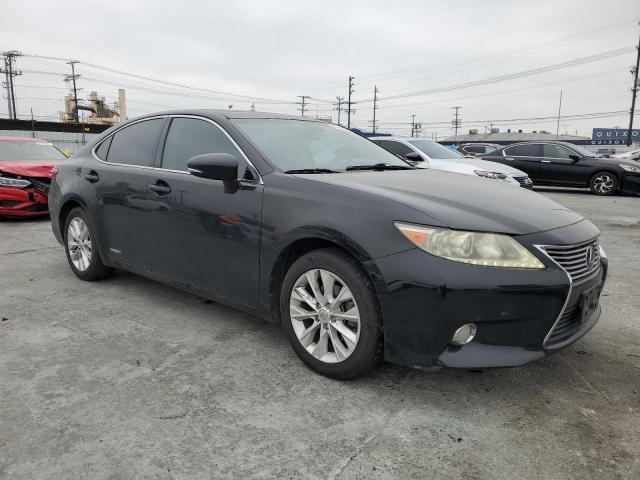 Снимка 4 от търг – 2013 LEXUS ES 300H с VIN JTHBW1GG5D2010192