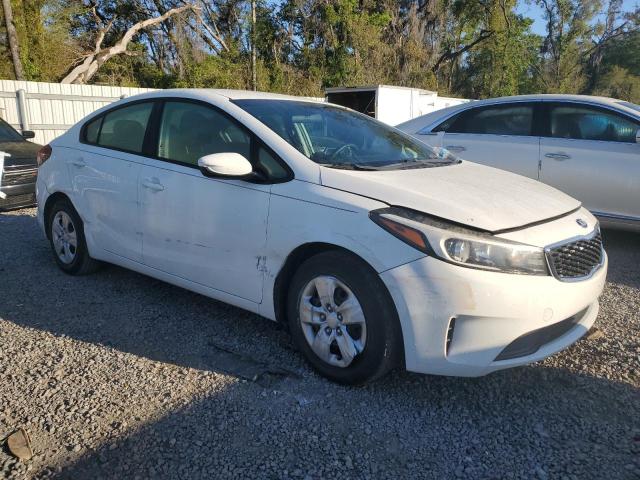 Photo 4 from auction – 2017 KIA FORTE LX with VIN 3KPFK4A75HE034929