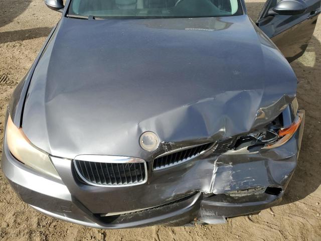 Photo 11 from auction – 2006 BMW 325 I with VIN WBAVB13546KX47821