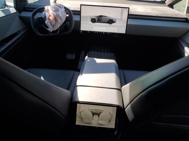 Photo 8 from auction – 2024 TESLA CYBERTRUCK with VIN 7G2CEHEE8RA037002