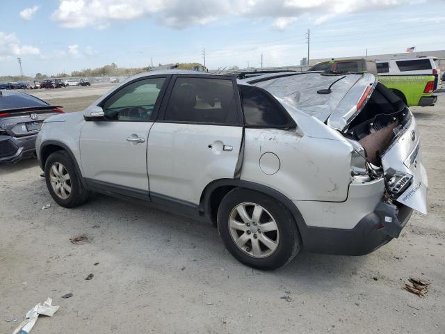 Photo 2 from auction – 2013 KIA SORENTO LX with VIN 5XYKT4A63DG311478