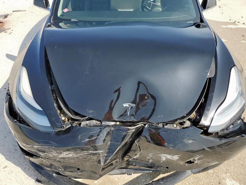 Photo 11 from auction – 2019 TESLA MODEL 3 with VIN 5YJ3E1EA9KF193033