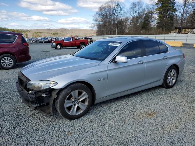 BMW 528 I 2011 مع رقم تعريف المركبة WBAFR1C51BC737123 - صورة من المزاد
