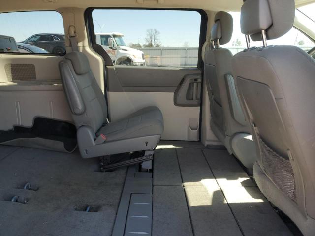 Photo 11 from auction – 2010 DODGE GRAND CARA with VIN 2D4RN4DE6AR326840