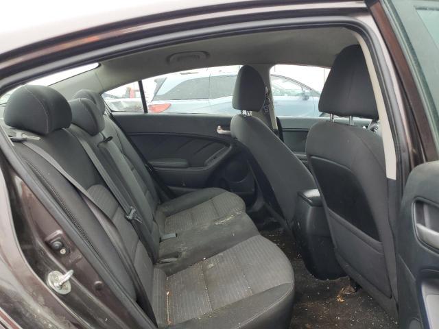 Photo 10 from auction – 2017 KIA FORTE LX with VIN 3KPFL4A78HE012680