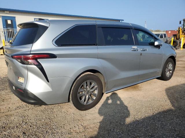 Photo 3 from auction – 2021 TOYOTA SIENNA LE with VIN 5TDKRKEC8MS070877