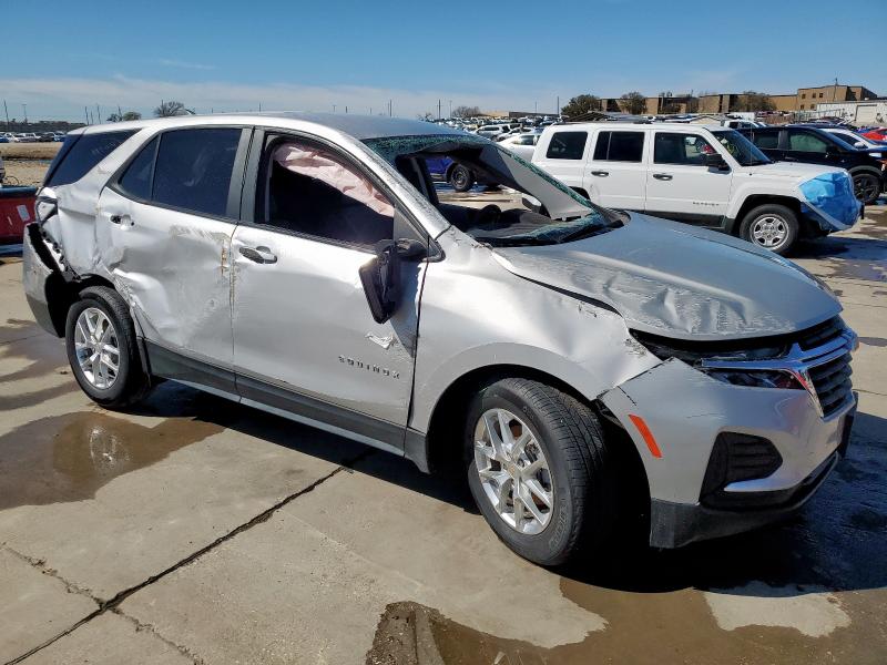 Photo 4 from auction – 2022 CHEVROLET EQUINOX LS with VIN 2GNAXHEV6N6102461