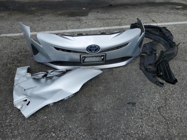 Photo 12 from auction – 2018 TOYOTA PRIUS with VIN JTDKARFUXJ3057097