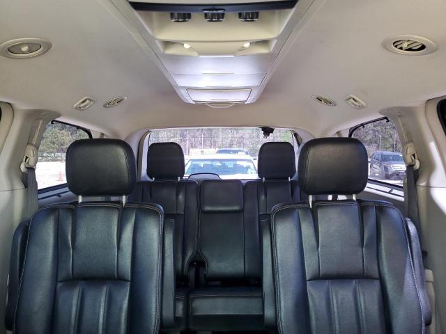 Photo 10 from auction – 2015 CHRYSLER TOWN & COU with VIN 2C4RC1BG1FR706620