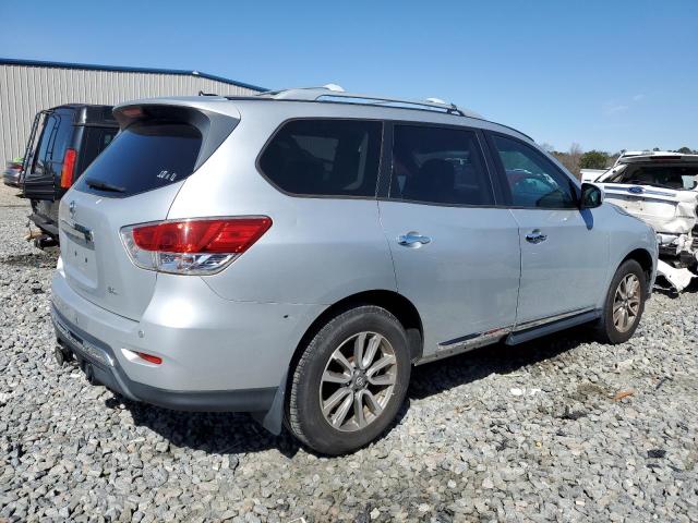 Photo 3 from auction – 2013 NISSAN PATHFINDER with VIN 5N1AR2MN2DC626211