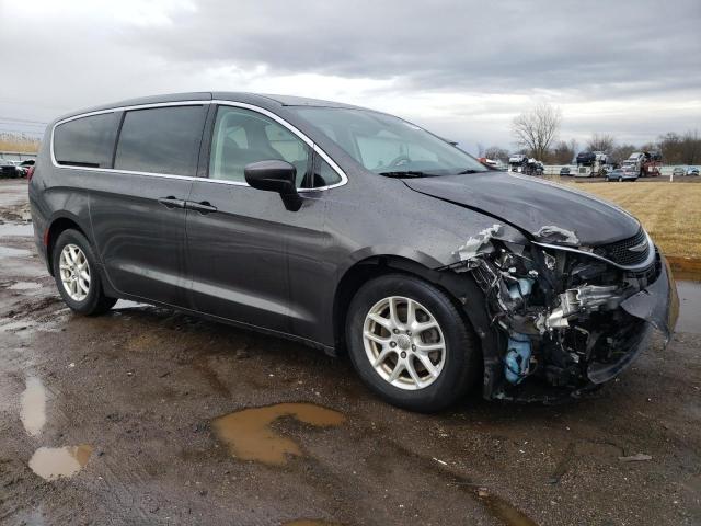 Photo 4 from auction – 2017 CHRYSLER PACIFICA T with VIN 2C4RC1DG1HR515232