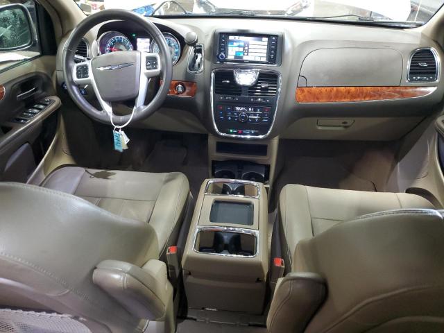 Photo 8 from auction – 2015 CHRYSLER TOWN & COU with VIN 2C4RC1CG6FR698108