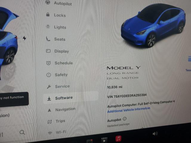 Снимка 9 от търг – 2024 TESLA MODEL Y с VIN 7SAYGDEE0RA250394