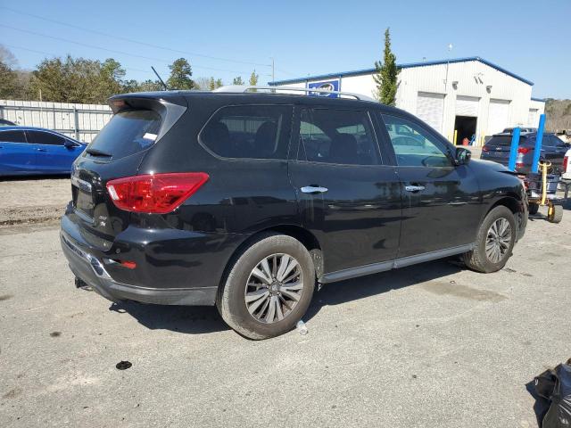 Photo 3 from auction – 2017 NISSAN PATHFINDER with VIN 5N1DR2MM4HC682693