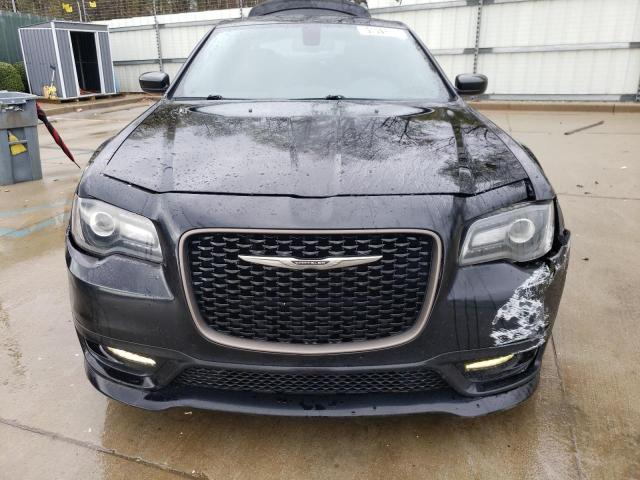 Снимка 5 от търг – 2017 CHRYSLER 300 S с VIN 2C3CCABG9HH664734