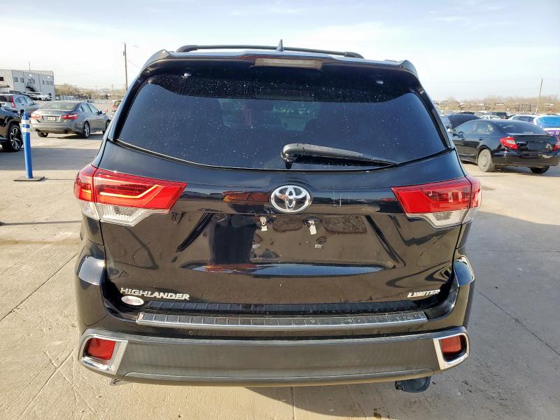 Photo 6 from auction – 2018 TOYOTA HIGHLANDER with VIN 5TDYZRFH0JS277515