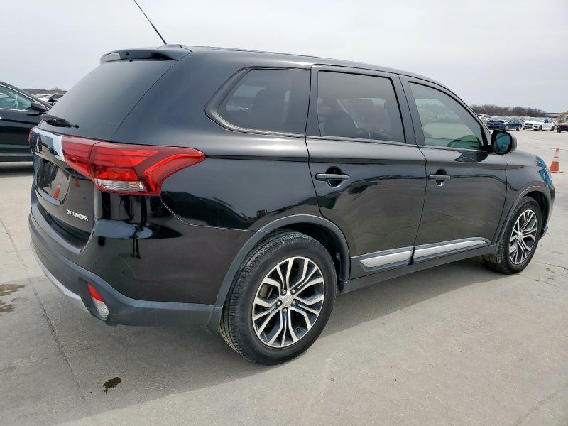 Снимка 3 от търг – 2016 MITSUBISHI OUTLANDER с VIN JA4AD2A31GZ022005
