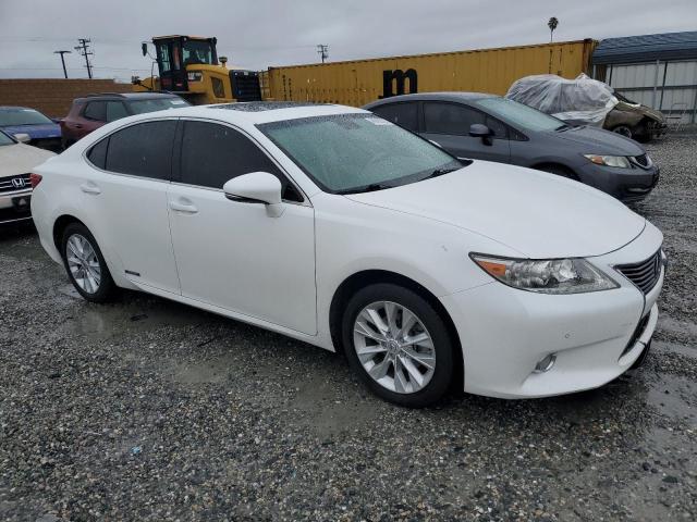 Photo 4 from auction – 2013 LEXUS ES 300H with VIN JTHBW1GG0D2031922