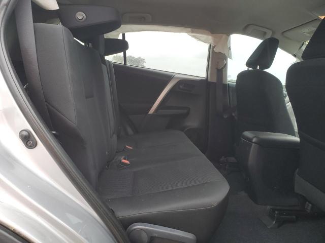 Photo 11 from auction – 2016 TOYOTA RAV4 LE with VIN 2T3ZFREV0GW256269