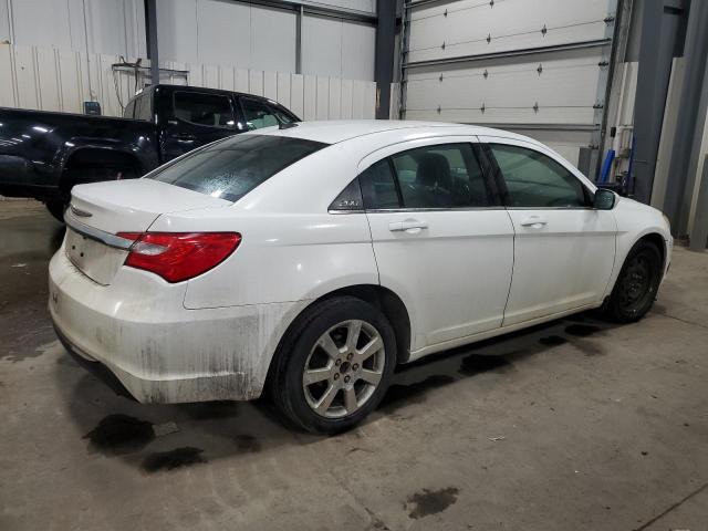 Photo 3 from auction – 2014 CHRYSLER 200 LX with VIN 1C3CCBAB2EN141358