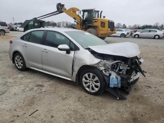 Photo 4 from auction – 2022 TOYOTA COROLLA LE with VIN 5YFEPMAEXNP385079